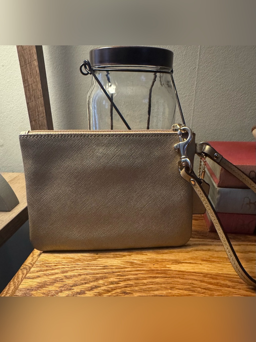 Coach Darcy Bow Gold Wristlet - Picture 2 of 7